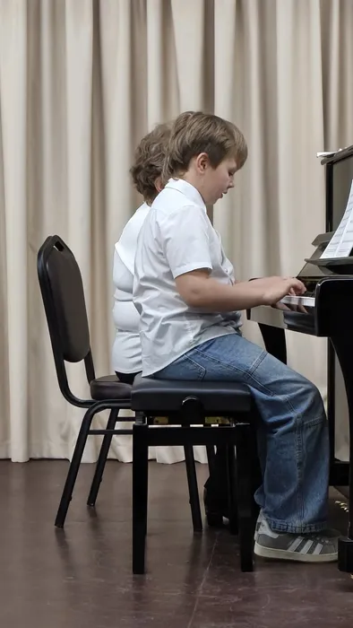 ВМЕСТЕ ВЕСЕЛО ИГРАТЬ