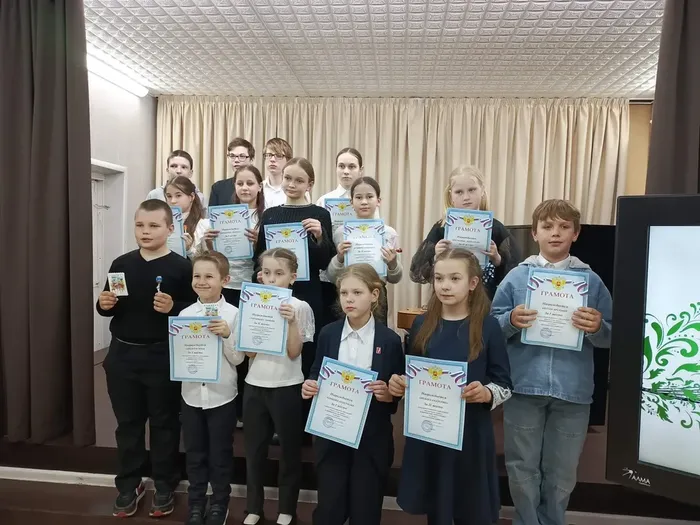 ВМЕСТЕ ВЕСЕЛО ИГРАТЬ